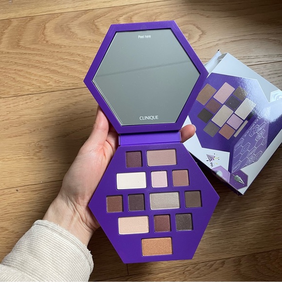 Clinique Makeup Clinique Light Up Your Eyes Eyeshadow Palette